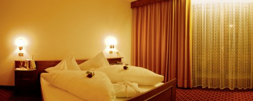 Hotel Bacher - Campo Tures