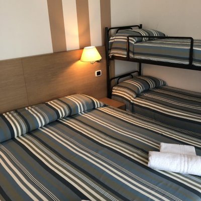 Hotel Gin - Rimini Viserba