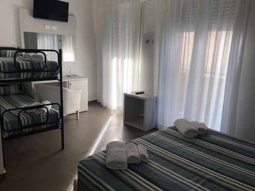 Hotel Gin - Rimini Viserba