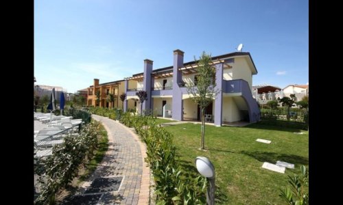 Residence Le Ginestre - Lido Altanea