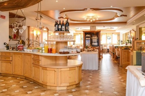 Corona Wellness S - Pinzolo