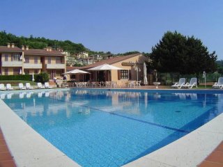 Residence Liana - Albisano di Torri del Benaco Residence Liana - Albisano di Torri del Benaco