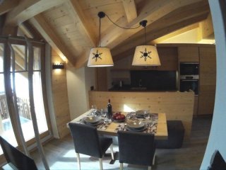 Mountain Chalet Remi