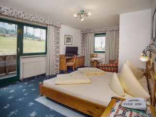 Hotel AlpenSchlössl