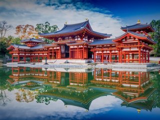 Kouzelné Japonsko v jarních nebo podzimních barvách