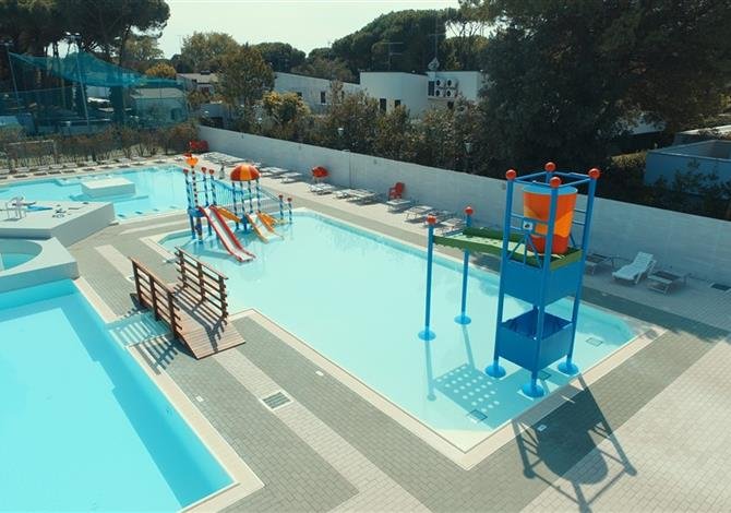 Mare e Pineta International Camping