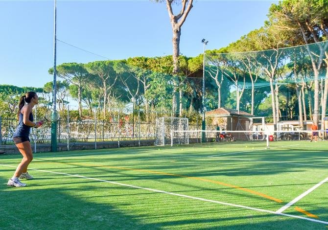 Mare e Pineta International Camping