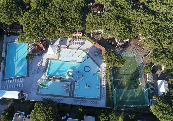 Mare e Pineta International Camping