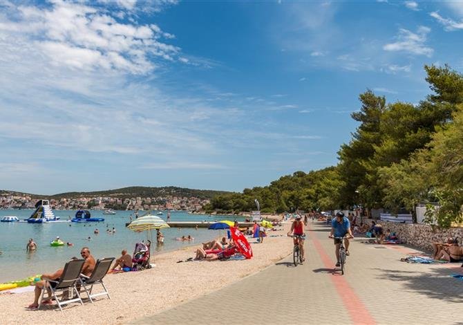 Jezera Village Holiday Resort