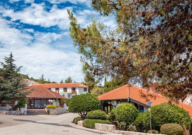 Jezera Village Holiday Resort