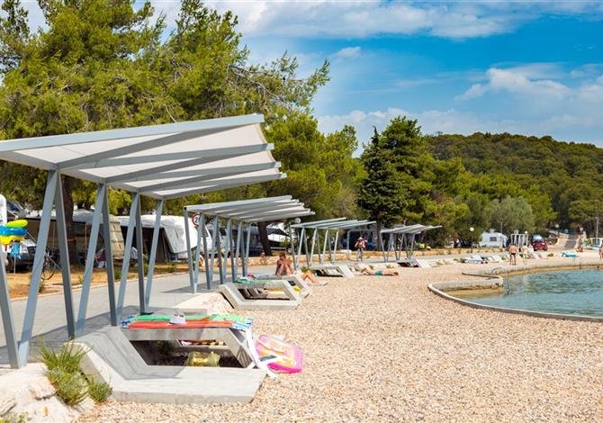 Jezera Village Holiday Resort