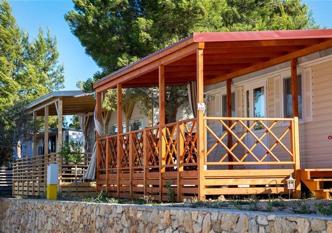 Jezera Village Holiday Resort