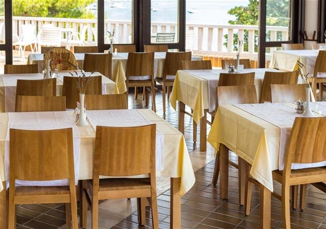 Jezera Village Holiday Resort