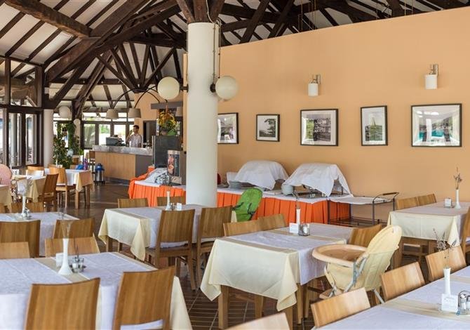 Jezera Village Holiday Resort