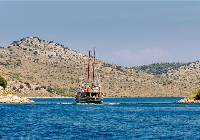 Jezera Village Holiday Resort