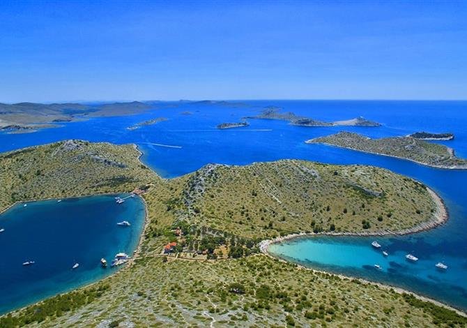 Jezera Village Holiday Resort