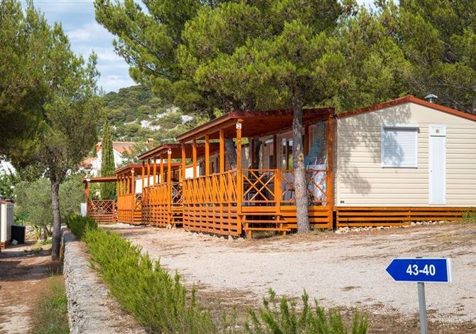 Jezera Village Holiday Resort