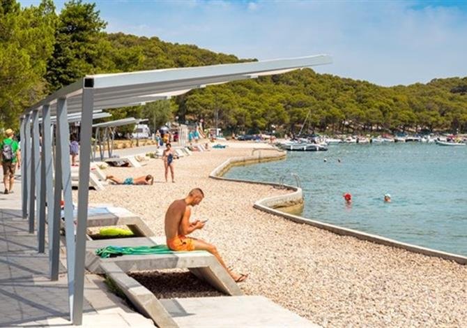 Jezera Village Holiday Resort