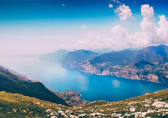 Lago di Garda - sever, Monte Baldo a Tremalzo