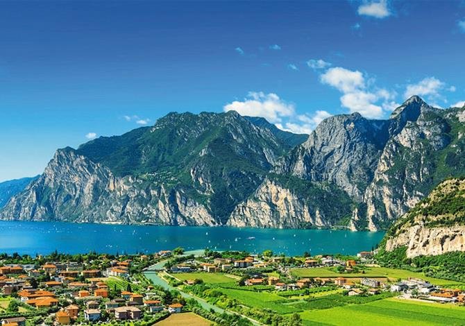 Lago di Garda - sever, Monte Baldo a Tremalzo