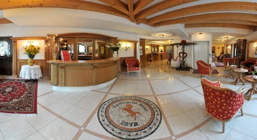 Hotel Cavallino Lovely - Andalo