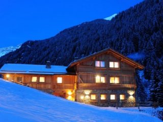 Chalet Alpenrose Bio Wellness Naturhotel - Cogolo di Pejo Chalet Alpenrose Bio Wellness Naturhotel - Cogolo di Pejo