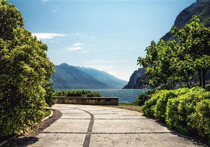 Nejkrásnější jezero Itálie Lago di Garda, Sirmione a Shakespearova Verona