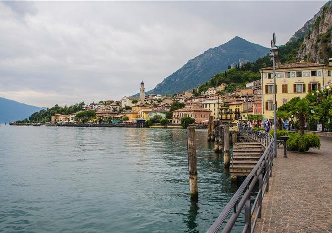 Nejkrásnější jezero Itálie Lago di Garda, Sirmione a Shakespearova Verona