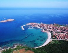 Divoká Sardinie s koupáním na nejkrásnějších plážích Evropy
