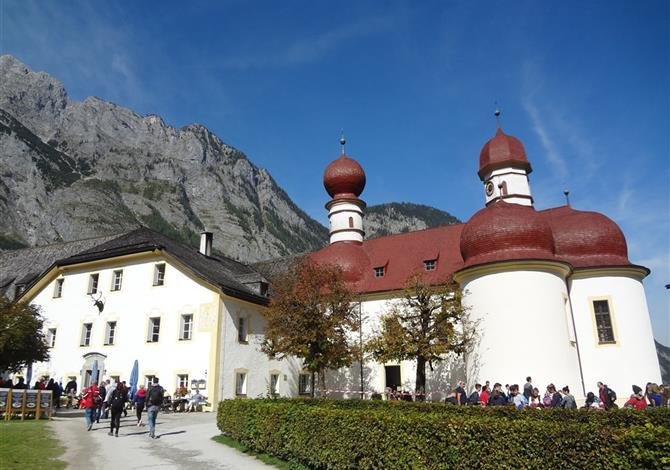 Orlí hnízdo, Salzburg a jezera Solné komory