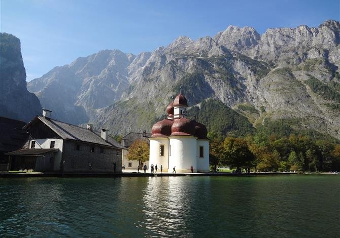 Orlí hnízdo, Salzburg a jezera Solné komory