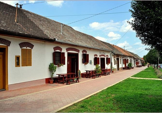 Termály, gastronomie a historie Maďarska