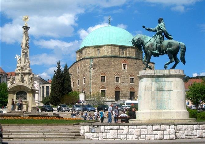 Termály, gastronomie a historie Maďarska