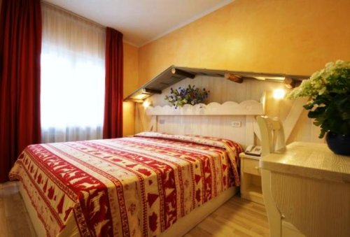 Hotel Bellaria S - Predazzo