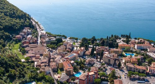 Hotel Bisesti - Garda