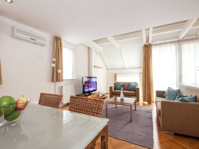 Orloj - Rekreační dům - Česká republika, Praha/1