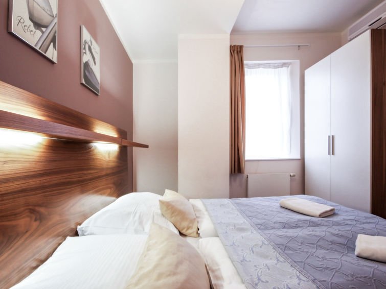 Orloj - Rekreační dům - Česká republika, Praha/1