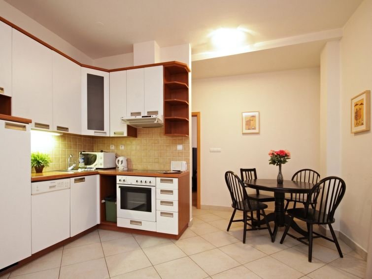 Theatre - Rekreační dům - Česká republika, Praha/1