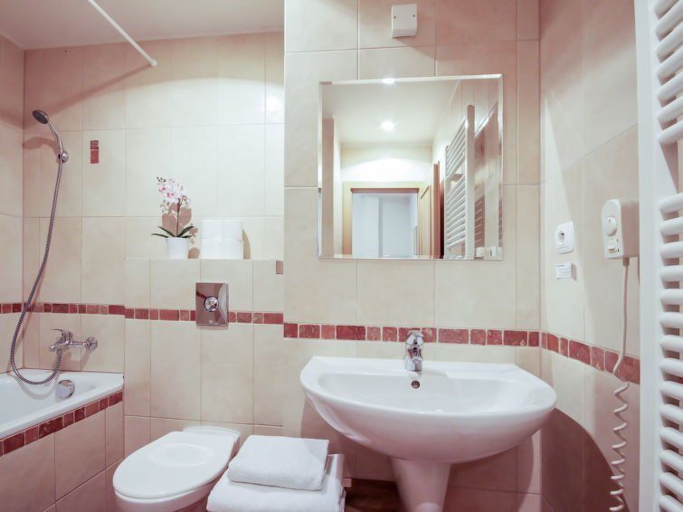 Theatre - Rekreační dům - Česká republika, Praha/1