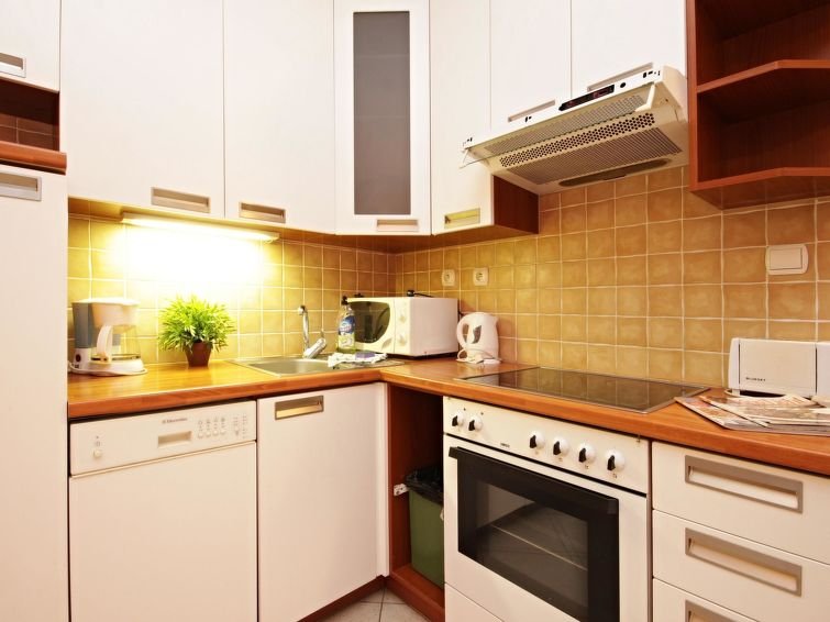 Theatre - Rekreační dům - Česká republika, Praha/1