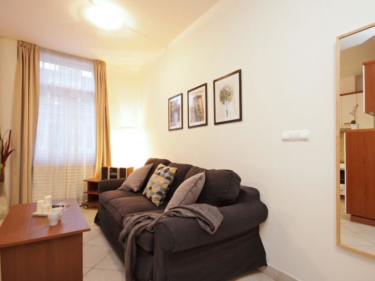 Theatre - Rekreační dům - Česká republika, Praha/1