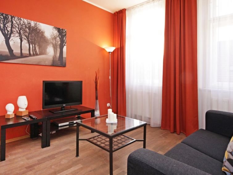 Theatre - Rekreační dům - Česká republika, Praha/1