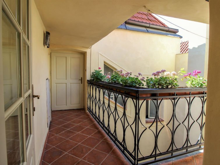 Nerudova - Rekreační dům - Česká republika, Praha/1