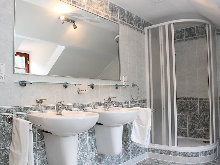 Podhradí - Rekreační dům - Česká republika, Loket