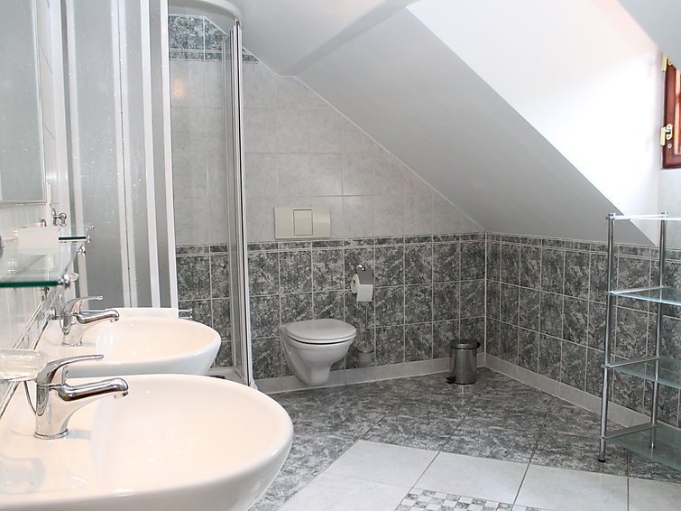 Podhradí - Rekreační dům - Česká republika, Loket