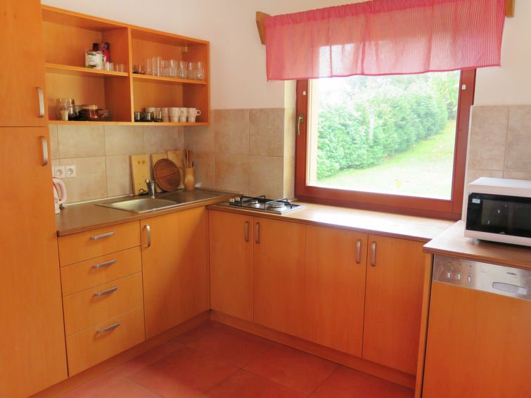 Ve Dvorku - Rekreační dům - Česká republika, Loužnice