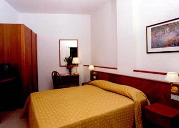 Hotel Remin Plaza - Rimini (Marina Centro)