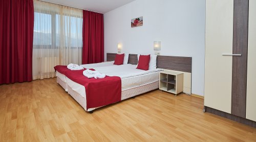 Hotel Mountain Paradise By The Walnut Tree- Bansko