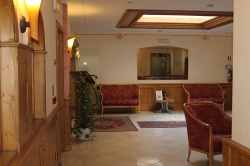 Hotel Canada - Pinzolo