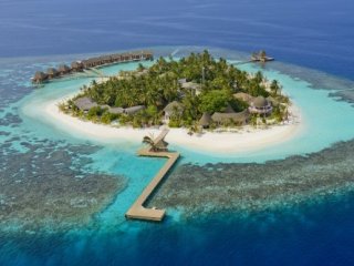 KANDOLHU ISLAND 4